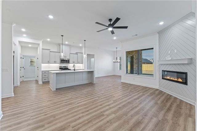 1910 Farmer Street, Pea Ridge, AR 72751