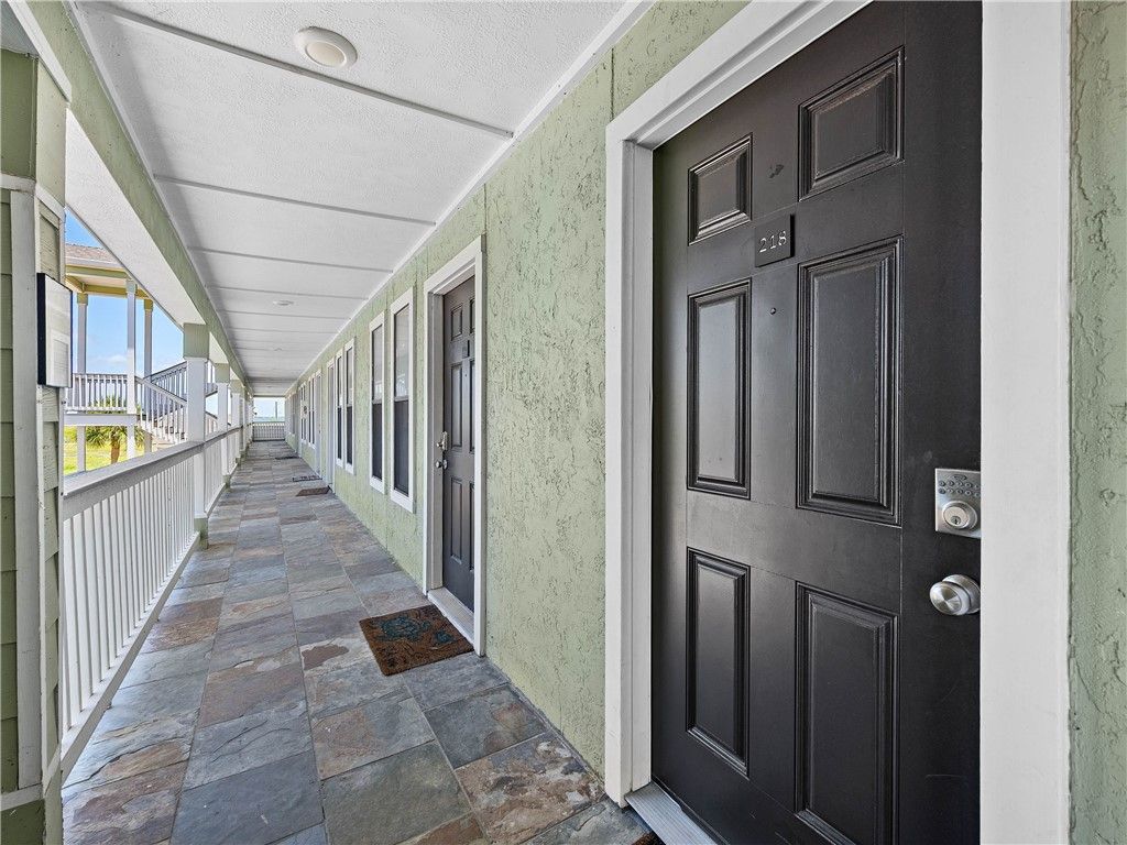 2290 N Fulton Beach 218, Rockport, TX 78382 — photo 2