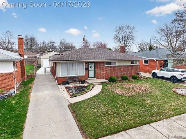 23407 Recreation Street, St. Clair Shores, MI 48082