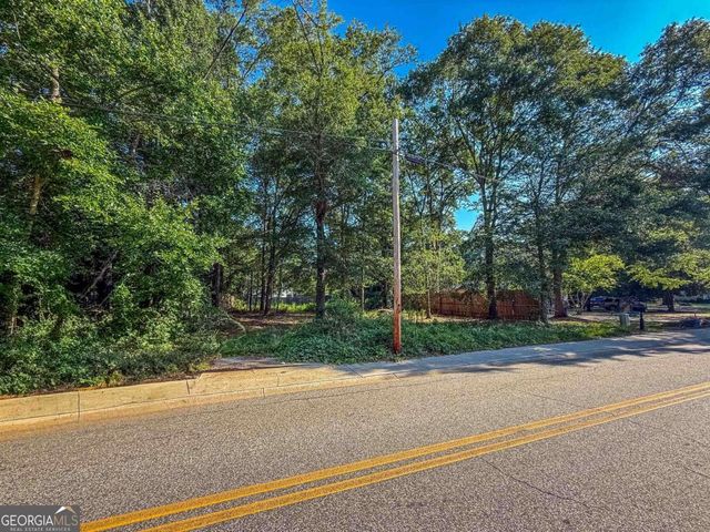 1013 Davis Street, Monroe, GA 30655