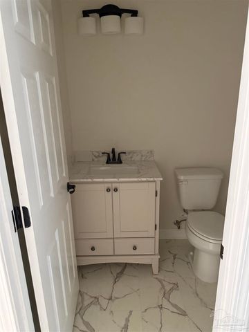 5403 Hollow Oak Ln, Pace, FL 32571