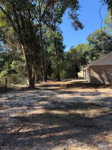 5403 Hollow Oak Ln, Pace, FL 32571