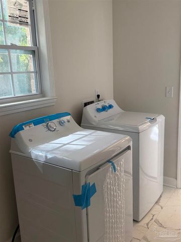 5403 Hollow Oak Ln, Pace, FL 32571