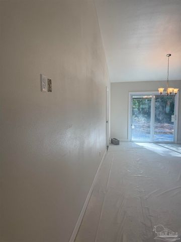 5403 Hollow Oak Ln, Pace, FL 32571