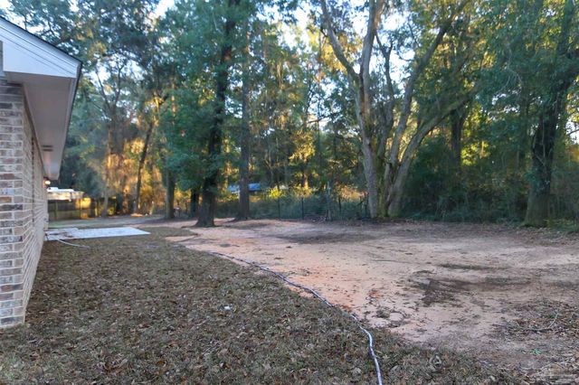 5403 Hollow Oak Ln, Pace, FL 32571