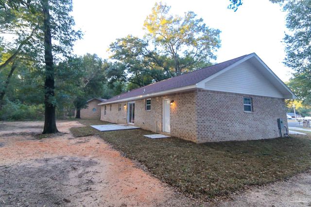 5403 Hollow Oak Ln, Pace, FL 32571