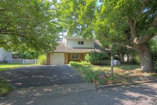 16 Brightview Drive, Rocky Point, NY 11778
