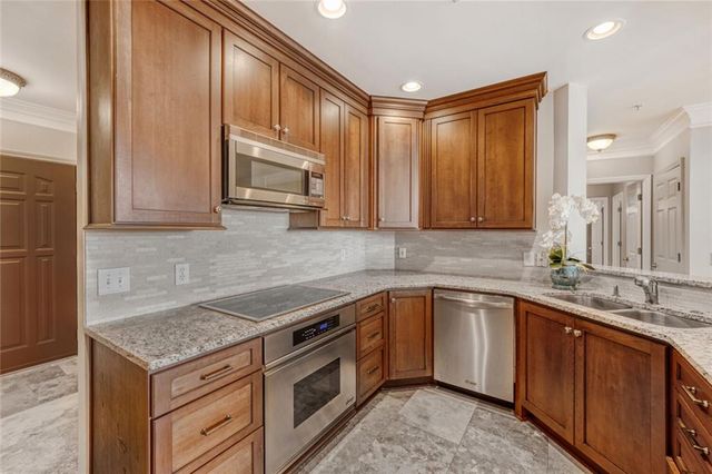 3334 Peachtree Road NE 1208, Atlanta, GA 30326