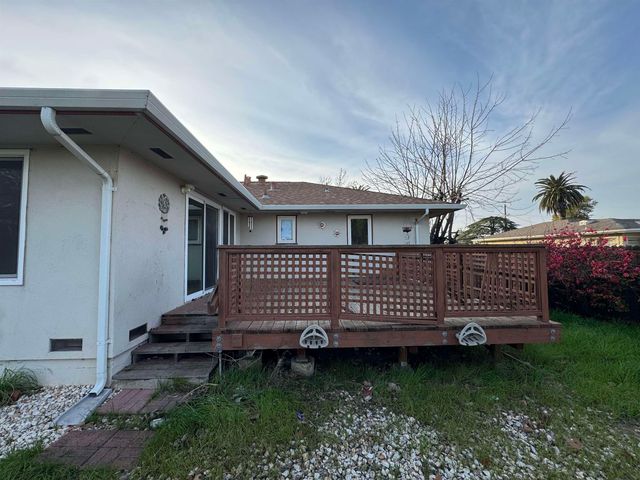 113 Loftus Road, Bay Point, CA 94565