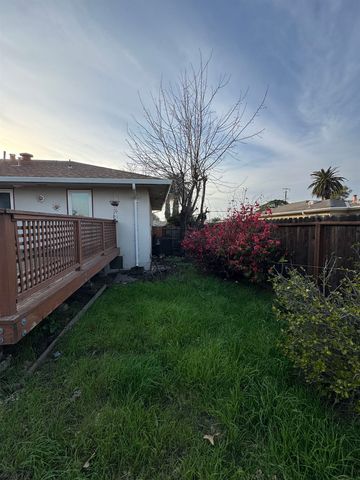 113 Loftus Road, Bay Point, CA 94565