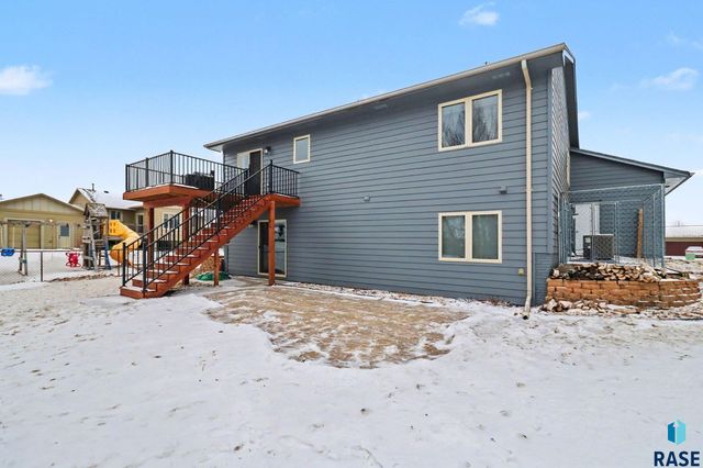 7304 W Jacob Cir Circle, Sioux Falls, SD 57106
