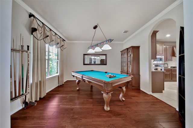 142 S Arrow Canyon Circle, Spring, TX 77389