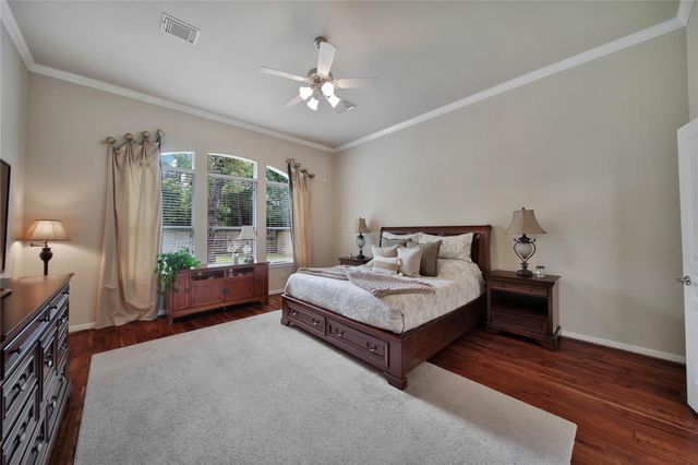 142 S Arrow Canyon Circle, Spring, TX 77389