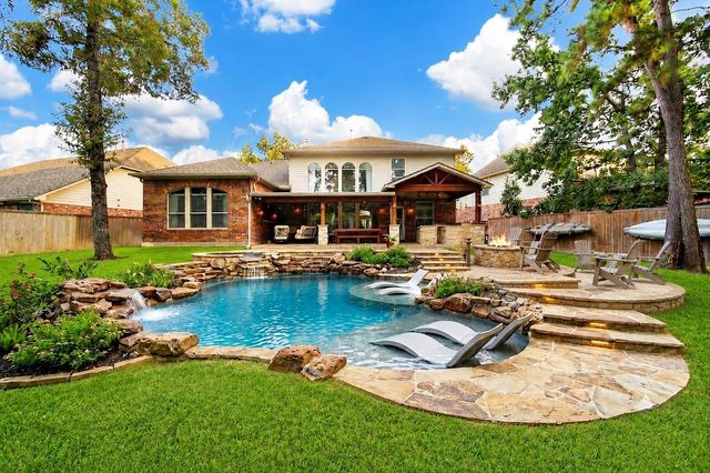 142 S Arrow Canyon Circle, Spring, TX 77389
