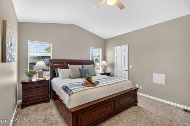 804 E TEE Street, San Tan Valley, AZ 85140