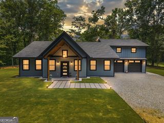 381 Parks Drive, Ellijay, GA 30536