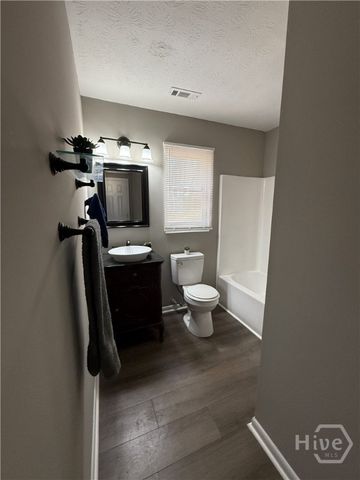 1528 Willow Gate Way, Auburn, GA 30011