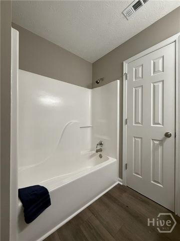 1528 Willow Gate Way, Auburn, GA 30011