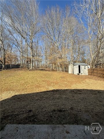 1528 Willow Gate Way, Auburn, GA 30011