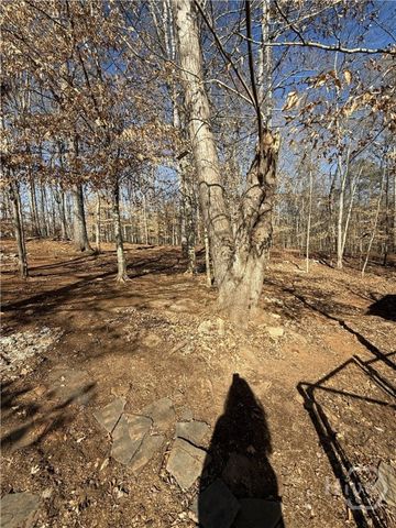 1528 Willow Gate Way, Auburn, GA 30011