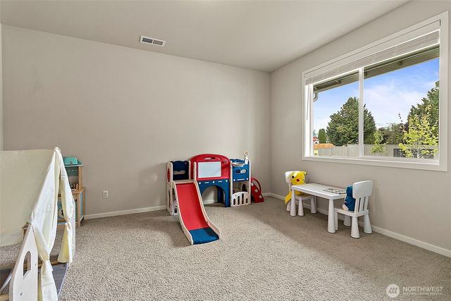 2808 180th Street Ct E, Tacoma, WA 98445