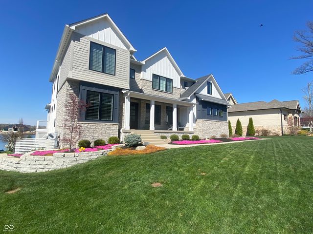 13682 Kingston Drive, Fishers, IN 46055