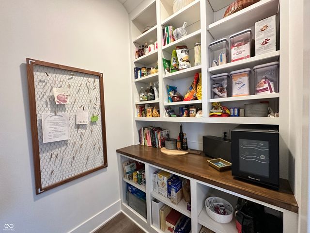 13682 Kingston Drive, Fishers, IN 46055