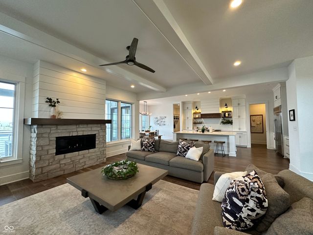 13682 Kingston Drive, Fishers, IN 46055