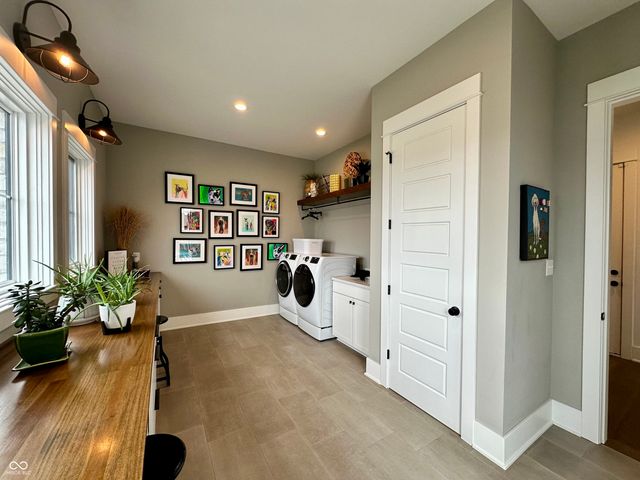 13682 Kingston Drive, Fishers, IN 46055