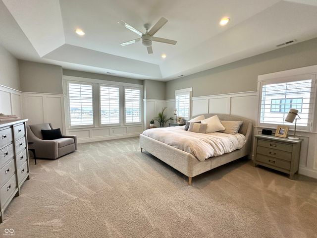 13682 Kingston Drive, Fishers, IN 46055