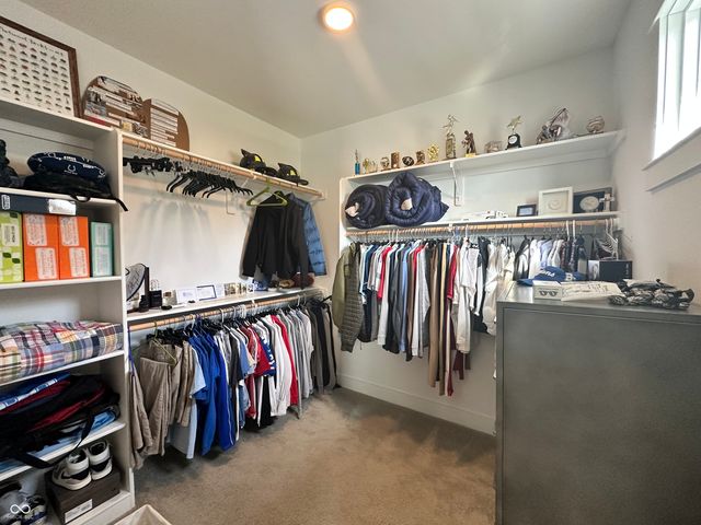 13682 Kingston Drive, Fishers, IN 46055