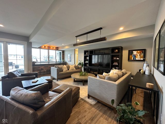 13682 Kingston Drive, Fishers, IN 46055