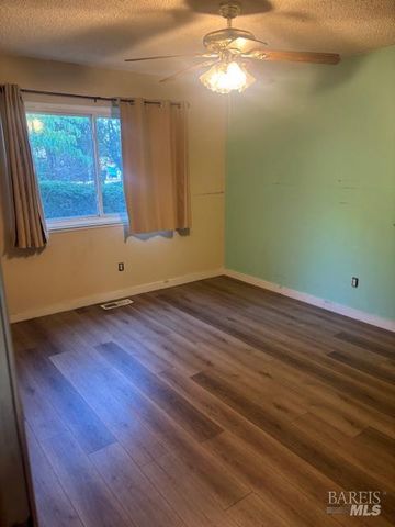 749 Grove St, Sonoma, CA 95476