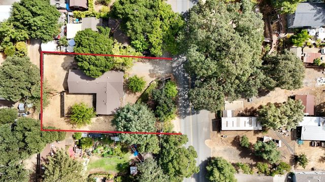 749 Grove St, Sonoma, CA 95476