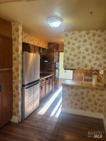 749 Grove St, Sonoma, CA 95476