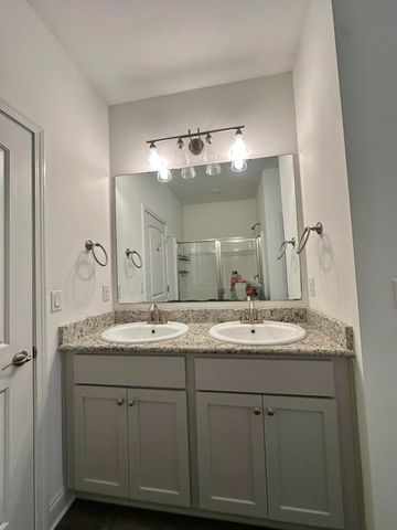 802 Marquis Way, Freeport, FL 32439