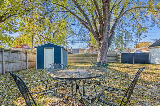 447 14th Avenue N, South Saint Paul, MN 55075