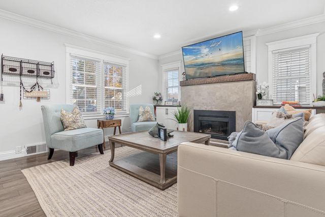 447 14th Avenue N, South Saint Paul, MN 55075