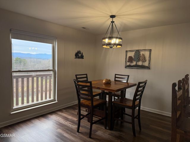 444 Connatser Lane, Sevierville, TN 37876