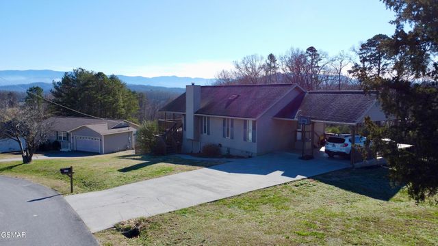 444 Connatser Lane, Sevierville, TN 37876