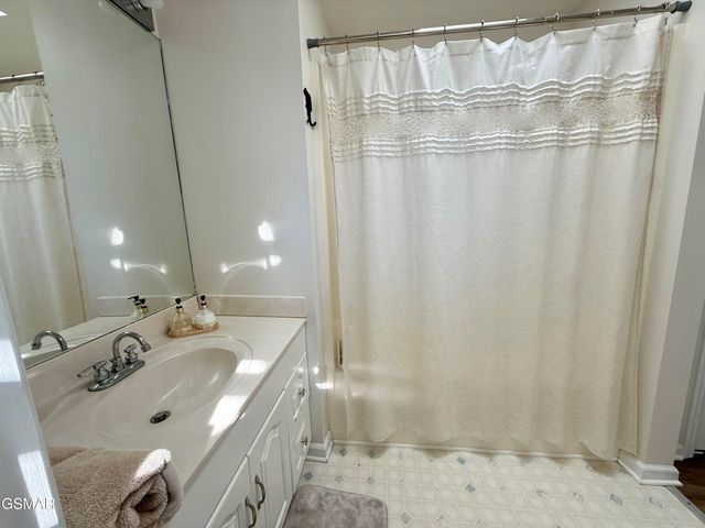 444 Connatser Lane, Sevierville, TN 37876