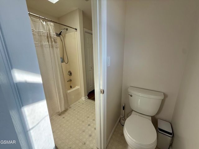 444 Connatser Lane, Sevierville, TN 37876