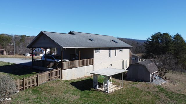 444 Connatser Lane, Sevierville, TN 37876