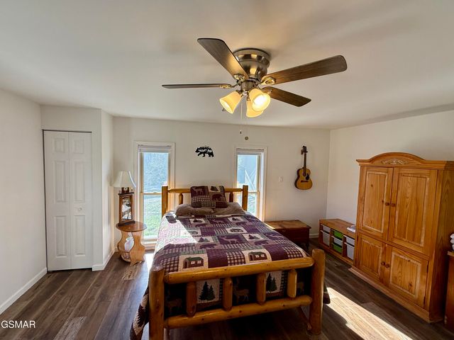 444 Connatser Lane, Sevierville, TN 37876