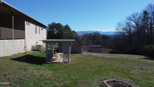 444 Connatser Lane, Sevierville, TN 37876