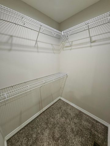 1103 Amanda Avenue, Monett, MO 65708