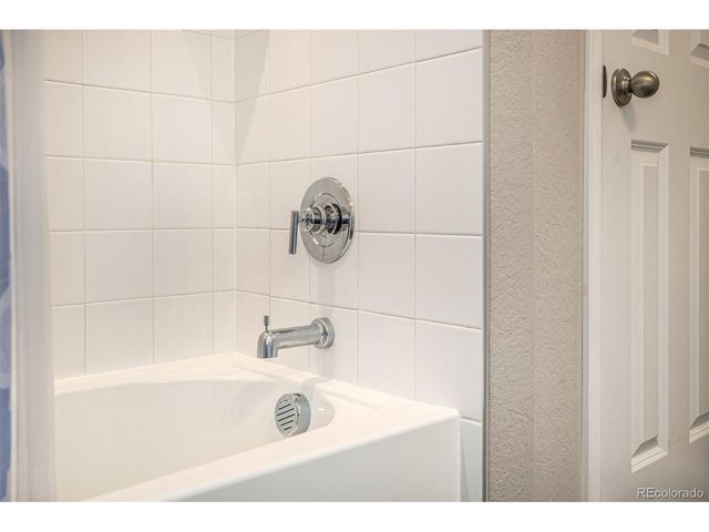 9227 Salida St, Commerce City, CO 80022