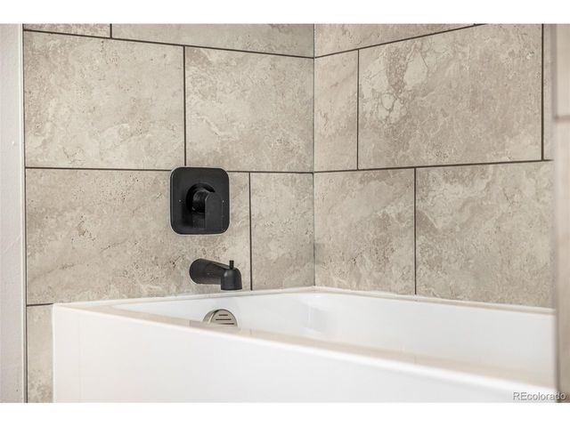 9227 Salida St, Commerce City, CO 80022