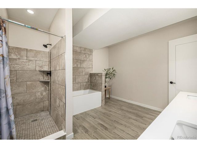 9227 Salida St, Commerce City, CO 80022