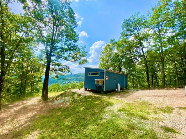 7342 Madison, Kingston, AR 72742